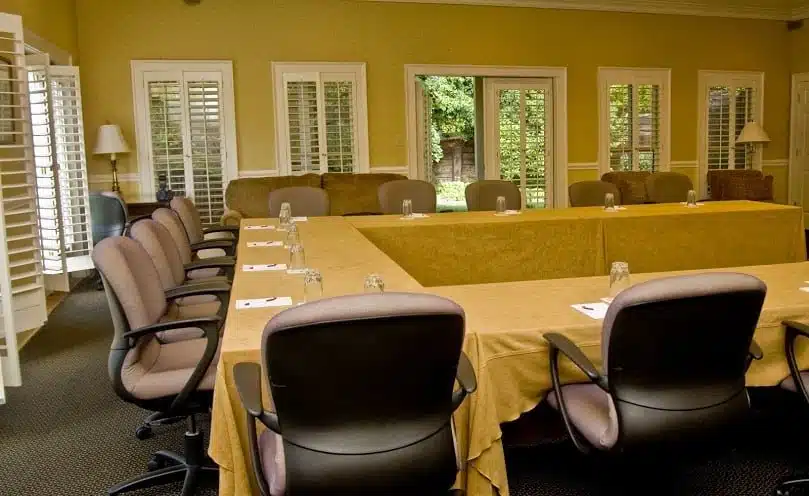 interior of the meeting room