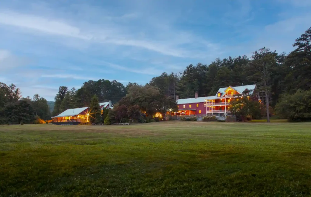 A Wellness Retreat in the North Georgia Mountains That Changes Everything 1 A Wellness Retreat in the North Georgia Mountains That Changes Everything 1