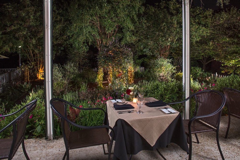 Romantic dinners for two at our restaurant in North Georgia